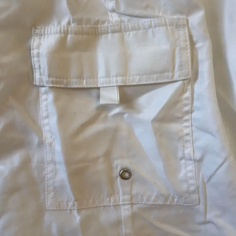 Xelosette Solid White Lace-Up Board Shorts (Size 14)